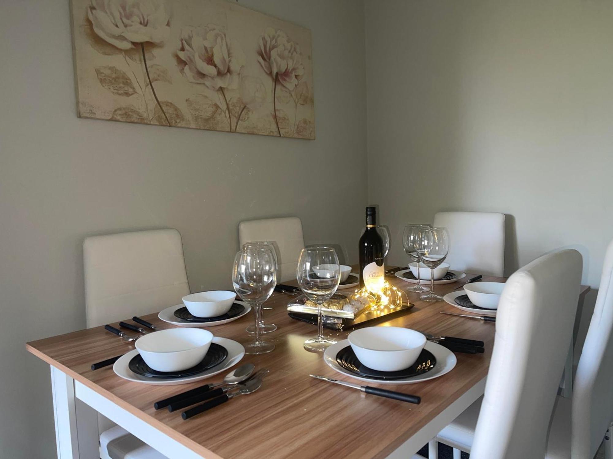 Cosy Private Two Bedroom Apartament In Kensinghton Can Fit Up To 8 Guests London Bagian luar foto